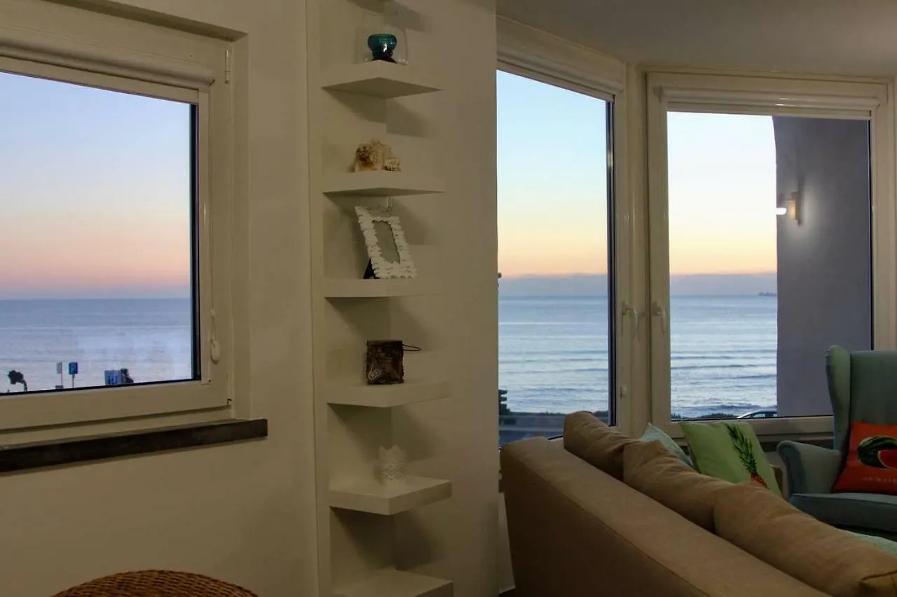 Apartment Avencas Beach House - Ocean View Lisbon