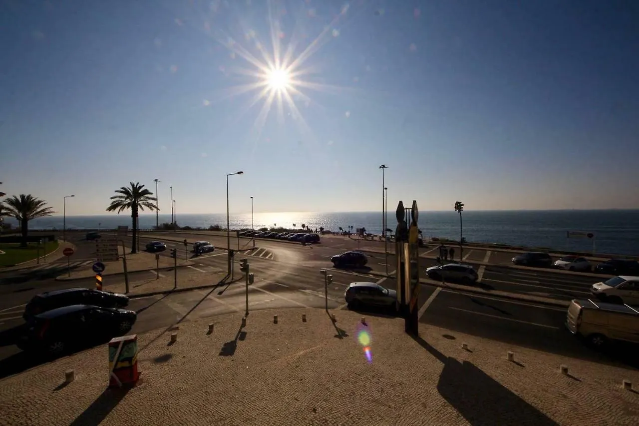 Avencas Beach House - Ocean View Lisbon Apartment